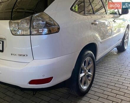 Белый Лексус РХ, объемом двигателя 3.5 л и пробегом 111 тыс. км за 15000 $, фото 5 на Automoto.ua