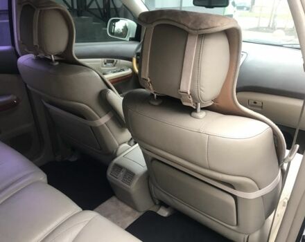 Белый Лексус РХ, объемом двигателя 3.5 л и пробегом 243 тыс. км за 10800 $, фото 5 на Automoto.ua