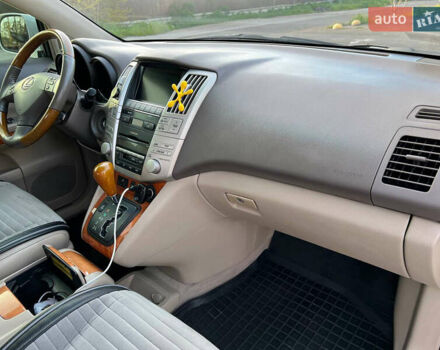 Белый Лексус РХ, объемом двигателя 3.46 л и пробегом 142 тыс. км за 11900 $, фото 8 на Automoto.ua