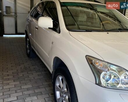 Белый Лексус РХ, объемом двигателя 3.5 л и пробегом 111 тыс. км за 15000 $, фото 6 на Automoto.ua