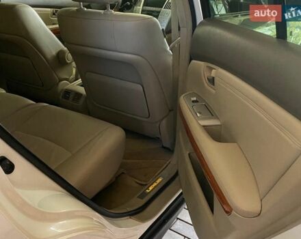 Белый Лексус РХ, объемом двигателя 3.5 л и пробегом 111 тыс. км за 15000 $, фото 9 на Automoto.ua