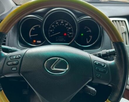 Белый Лексус РХ, объемом двигателя 3.3 л и пробегом 299 тыс. км за 10800 $, фото 8 на Automoto.ua
