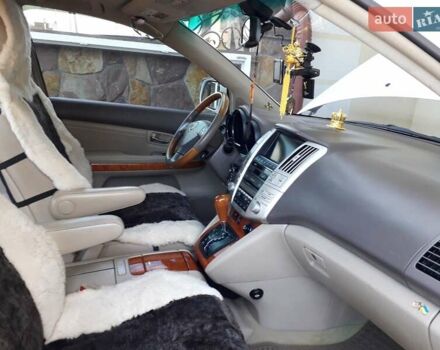 Лексус РХ 2007 в Тернополе на Automoto.ua Белый Лексус РХ, объемом двигателя 3.5 л и пробегом 266 тыс. км за 17800 $, фото 17 на Automoto.ua