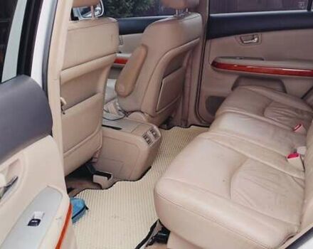 Білий Лексус РХ, об'ємом двигуна 3.31 л та пробігом 272 тис. км за 11000 $, фото 7 на Automoto.ua