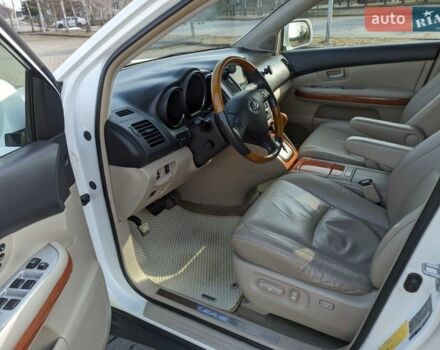 Білий Лексус РХ, об'ємом двигуна 3.31 л та пробігом 199 тис. км за 13800 $, фото 23 на Automoto.ua
