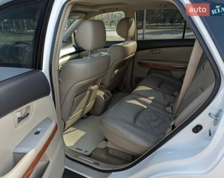 Білий Лексус РХ, об'ємом двигуна 3.31 л та пробігом 199 тис. км за 13800 $, фото 24 на Automoto.ua