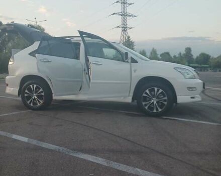 Белый Лексус РХ, объемом двигателя 3.5 л и пробегом 252 тыс. км за 12500 $, фото 17 на Automoto.ua