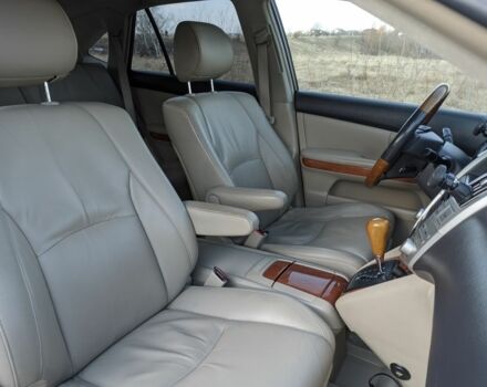 Белый Лексус РХ, объемом двигателя 3.3 л и пробегом 199 тыс. км за 13800 $, фото 15 на Automoto.ua