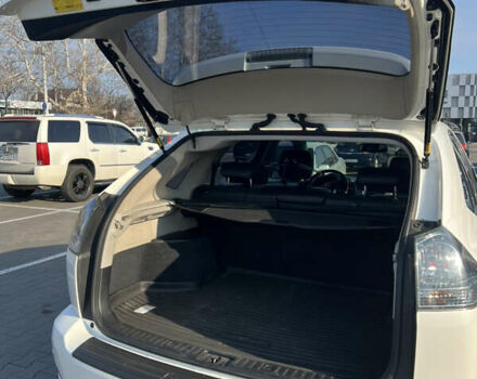 Белый Лексус РХ, объемом двигателя 3.46 л и пробегом 135 тыс. км за 15100 $, фото 3 на Automoto.ua