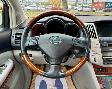 Білий Лексус РХ, об'ємом двигуна 3.31 л та пробігом 160 тис. км за 9990 $, фото 22 на Automoto.ua