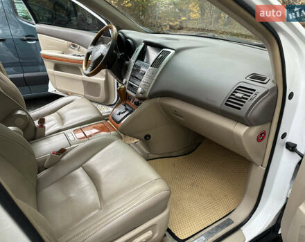 Белый Лексус РХ, объемом двигателя 3.46 л и пробегом 240 тыс. км за 9099 $, фото 14 на Automoto.ua