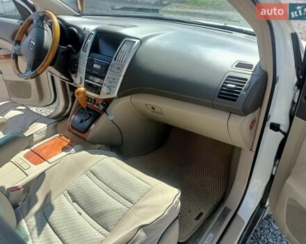 Білий Лексус РХ, об'ємом двигуна 3.46 л та пробігом 261 тис. км за 11900 $, фото 13 на Automoto.ua