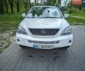 Белый Лексус РХ, объемом двигателя 3.3 л и пробегом 200 тыс. км за 13300 $, фото 1 на Automoto.ua