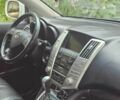 Белый Лексус РХ, объемом двигателя 3.3 л и пробегом 240 тыс. км за 7400 $, фото 2 на Automoto.ua