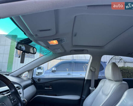 Лексус РХ 2009 у Виноградове на Automoto.ua Білий Лексус РХ, об'ємом двигуна 3.5 л та пробігом 183 тис. км за 18900 $, фото 3 на Automoto.ua