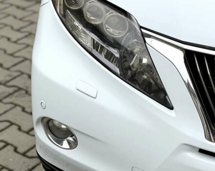 Белый Лексус РХ, объемом двигателя 3.46 л и пробегом 185 тыс. км за 15500 $, фото 9 на Automoto.ua