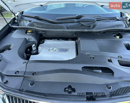 Лексус РХ 2009 у Виноградове на Automoto.ua Білий Лексус РХ, об'ємом двигуна 3.5 л та пробігом 183 тис. км за 18900 $, фото 13 на Automoto.ua