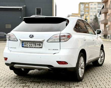 Белый Лексус РХ, объемом двигателя 3.46 л и пробегом 185 тыс. км за 15500 $, фото 2 на Automoto.ua