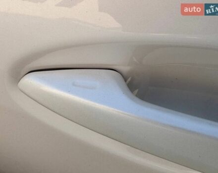 Белый Лексус РХ, объемом двигателя 3.46 л и пробегом 280 тыс. км за 14490 $, фото 12 на Automoto.ua