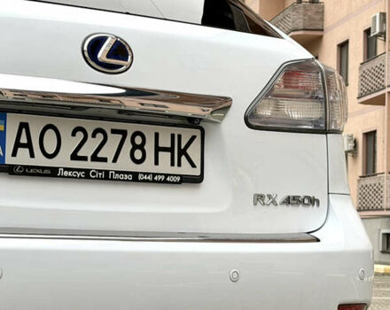 Белый Лексус РХ, объемом двигателя 3.46 л и пробегом 185 тыс. км за 15500 $, фото 14 на Automoto.ua