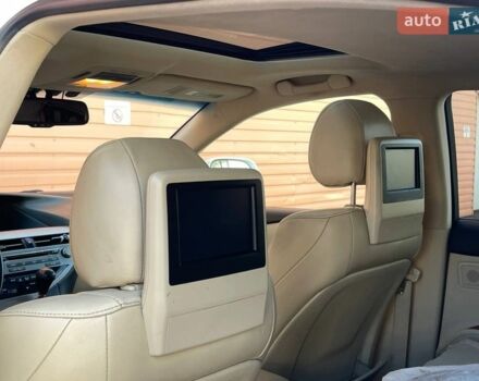 Белый Лексус РХ, объемом двигателя 3.46 л и пробегом 187 тыс. км за 15700 $, фото 7 на Automoto.ua