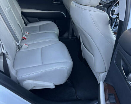 Лексус РХ 2009 у Виноградове на Automoto.ua Білий Лексус РХ, об'ємом двигуна 3.5 л та пробігом 183 тис. км за 18900 $, фото 20 на Automoto.ua