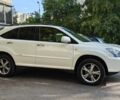 Белый Лексус РХ, объемом двигателя 3.3 л и пробегом 240 тыс. км за 6800 $, фото 1 на Automoto.ua