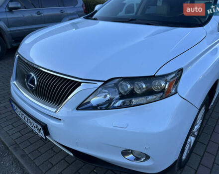 Лексус РХ 2009 у Виноградове на Automoto.ua Білий Лексус РХ, об'ємом двигуна 3.5 л та пробігом 183 тис. км за 18900 $, фото 6 на Automoto.ua