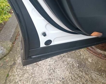 Білий Лексус РХ, об'ємом двигуна 3.46 л та пробігом 190 тис. км за 16000 $, фото 7 на Automoto.ua