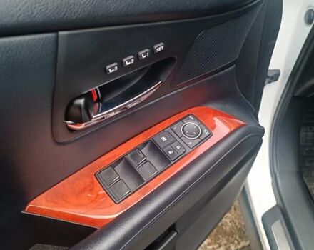 Белый Лексус РХ, объемом двигателя 3.46 л и пробегом 190 тыс. км за 16400 $, фото 5 на Automoto.ua