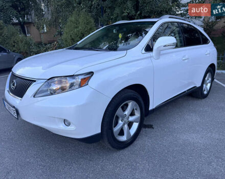 Белый Лексус РХ, объемом двигателя 3.46 л и пробегом 195 тыс. км за 18000 $, фото 1 на Automoto.ua