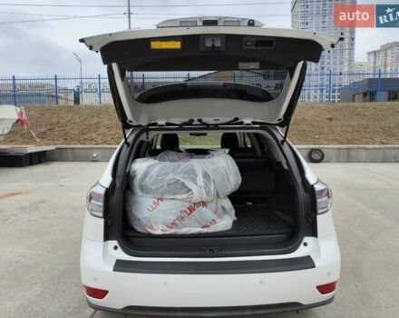 Білий Лексус РХ, об'ємом двигуна 3.46 л та пробігом 173 тис. км за 16999 $, фото 10 на Automoto.ua