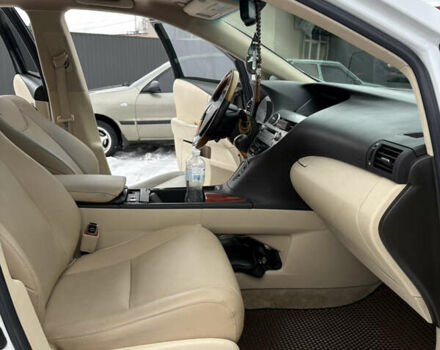 Белый Лексус РХ, объемом двигателя 3.46 л и пробегом 270 тыс. км за 16500 $, фото 19 на Automoto.ua