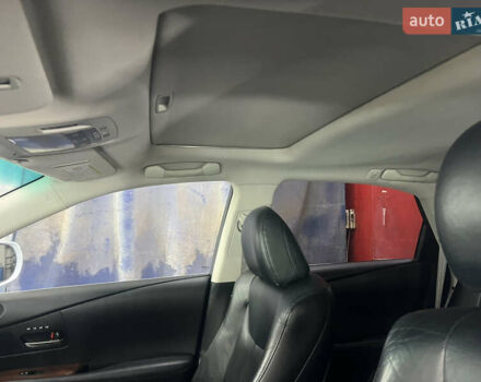 Белый Лексус РХ, объемом двигателя 3.46 л и пробегом 130 тыс. км за 18700 $, фото 18 на Automoto.ua