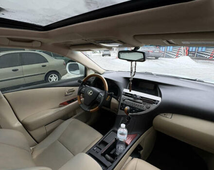 Белый Лексус РХ, объемом двигателя 3.46 л и пробегом 270 тыс. км за 16500 $, фото 23 на Automoto.ua
