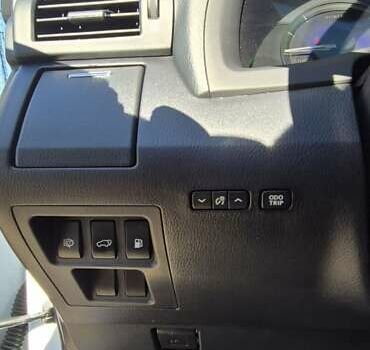 Лексус РХ 2010 в Одессе на Automoto.ua Белый Лексус РХ, объемом двигателя 3.46 л и пробегом 217 тыс. км за 23500 $, фото 25 на Automoto.ua