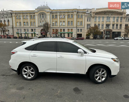 Белый Лексус РХ, объемом двигателя 3.46 л и пробегом 180 тыс. км за 15500 $, фото 2 на Automoto.ua