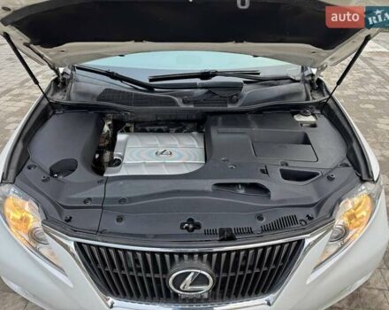Белый Лексус РХ, объемом двигателя 3.46 л и пробегом 201 тыс. км за 14800 $, фото 11 на Automoto.ua