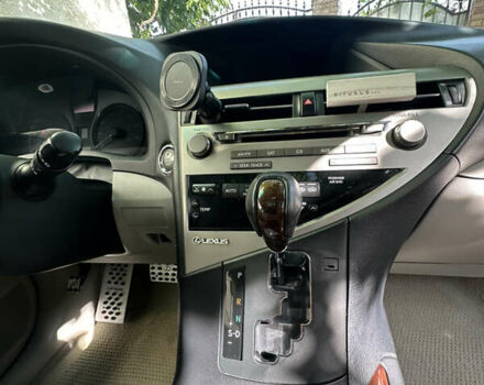 Белый Лексус РХ, объемом двигателя 3.46 л и пробегом 207 тыс. км за 19400 $, фото 29 на Automoto.ua