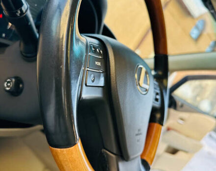 Белый Лексус РХ, объемом двигателя 3.5 л и пробегом 172 тыс. км за 15800 $, фото 25 на Automoto.ua