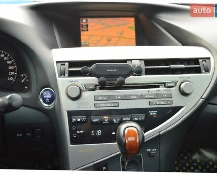 Білий Лексус РХ, об'ємом двигуна 3.46 л та пробігом 218 тис. км за 22500 $, фото 27 на Automoto.ua