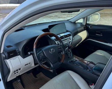 Белый Лексус РХ, объемом двигателя 3.46 л и пробегом 234 тыс. км за 18600 $, фото 9 на Automoto.ua