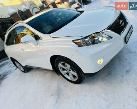 Белый Лексус РХ, объемом двигателя 3.5 л и пробегом 172 тыс. км за 15800 $, фото 103 на Automoto.ua