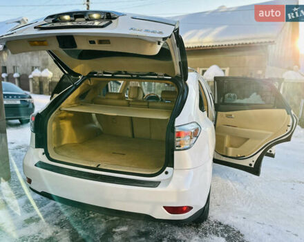 Белый Лексус РХ, объемом двигателя 3.5 л и пробегом 172 тыс. км за 15800 $, фото 19 на Automoto.ua