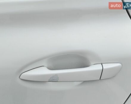 Белый Лексус РХ, объемом двигателя 3.46 л и пробегом 307 тыс. км за 14600 $, фото 6 на Automoto.ua