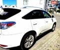 Белый Лексус РХ, объемом двигателя 3.46 л и пробегом 228 тыс. км за 15700 $, фото 1 на Automoto.ua