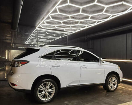 Белый Лексус РХ, объемом двигателя 3.46 л и пробегом 232 тыс. км за 17900 $, фото 8 на Automoto.ua