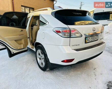 Белый Лексус РХ, объемом двигателя 3.5 л и пробегом 172 тыс. км за 15800 $, фото 104 на Automoto.ua