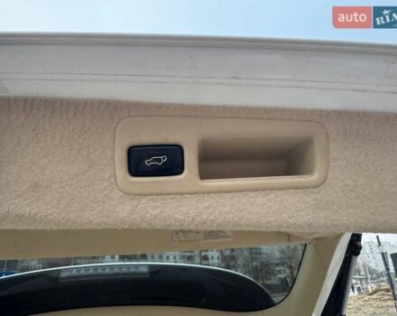 Белый Лексус РХ, объемом двигателя 3.46 л и пробегом 201 тыс. км за 14800 $, фото 25 на Automoto.ua