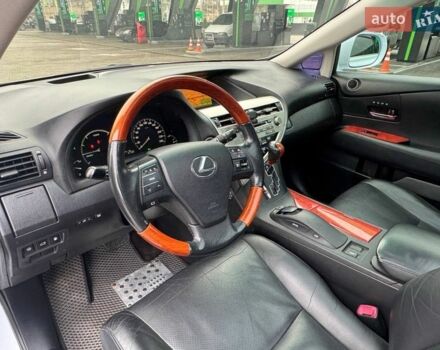 Белый Лексус РХ, объемом двигателя 3.46 л и пробегом 222 тыс. км за 18700 $, фото 18 на Automoto.ua
